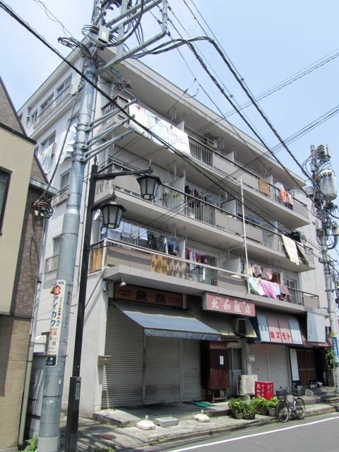 新宿コーポ2号館